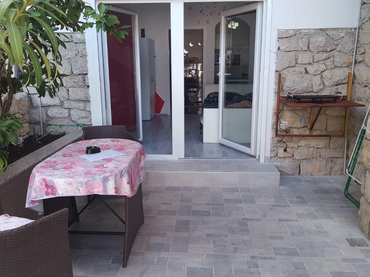 Apartments Anita Криквеница Екстериор снимка